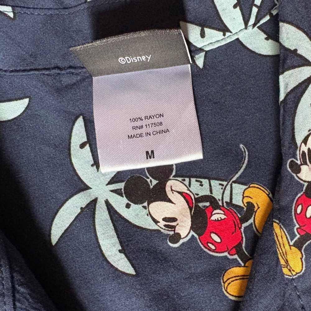 Disney Mickey Mouse Navy Blue Tropical Men's Short Sleeve Shirt Medium - Picture 4 of 6